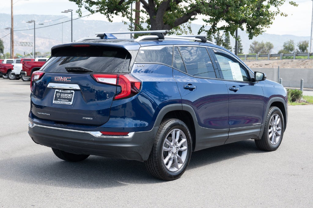 2023 GMC Terrain SLT