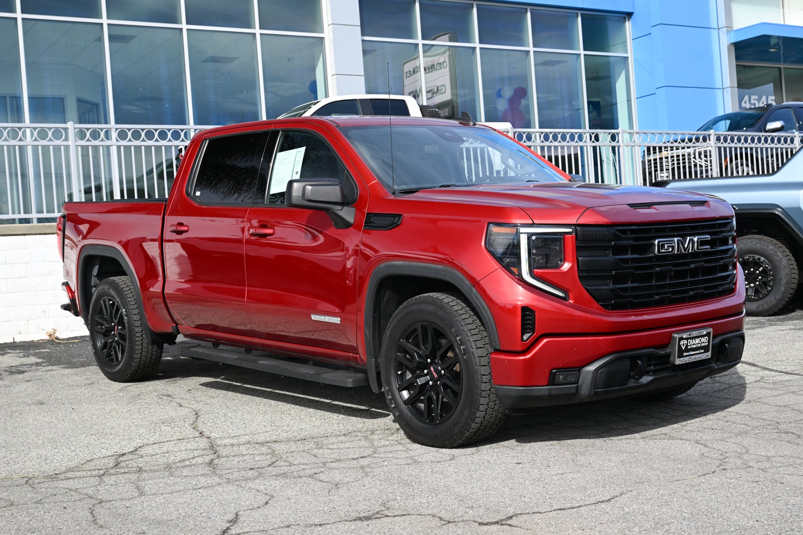 2023 GMC Sierra 1500 Elevation