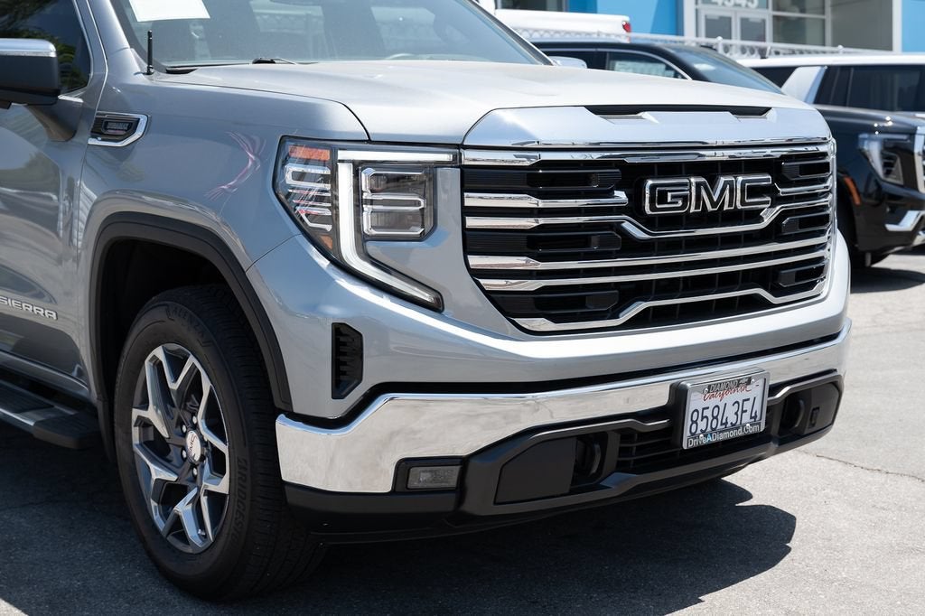 2025 GMC Sierra 1500 SLT