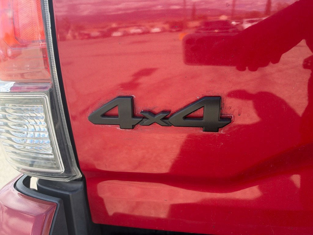2018 Toyota Tacoma SR