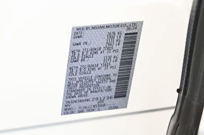 2024 Nissan Pathfinder SV