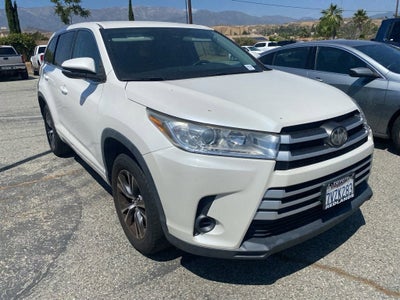 2017 Toyota Highlander LE