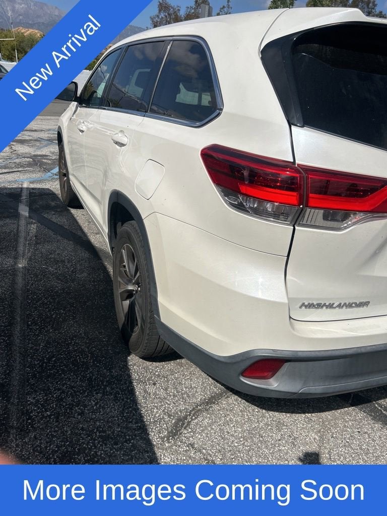 2017 Toyota Highlander LE