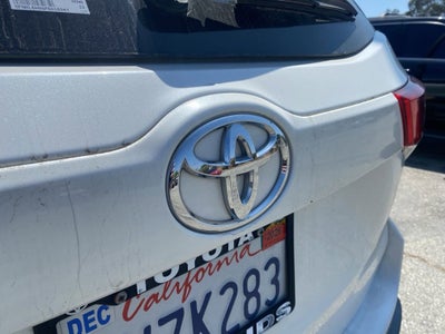 2017 Toyota Highlander LE