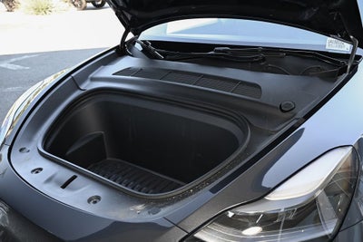 2024 Tesla Model Y Performance
