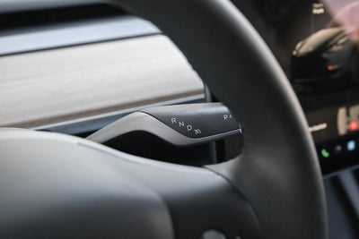 2024 Tesla Model Y Performance