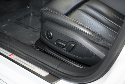 2022 Audi A4 Sedan S line Premium Plus