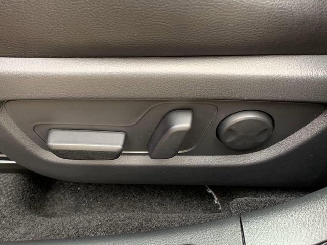 2025 Mazda Mazda CX-50 Hybrid Premium AWD