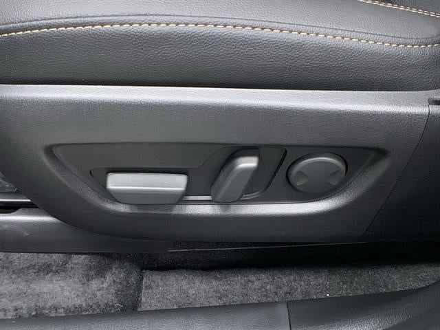 2025 Mazda Mazda CX-70 Plug-In Hybrid Premium AWD