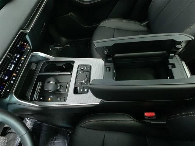 2025 Mazda Mazda CX-70 Plug-In Hybrid Premium AWD