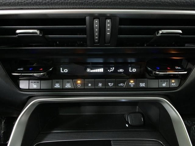 2025 Mazda Mazda CX-70 Plug-In Hybrid Premium AWD