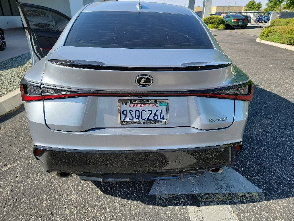 2025 Lexus IS 300