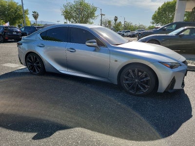 2025 Lexus IS 300